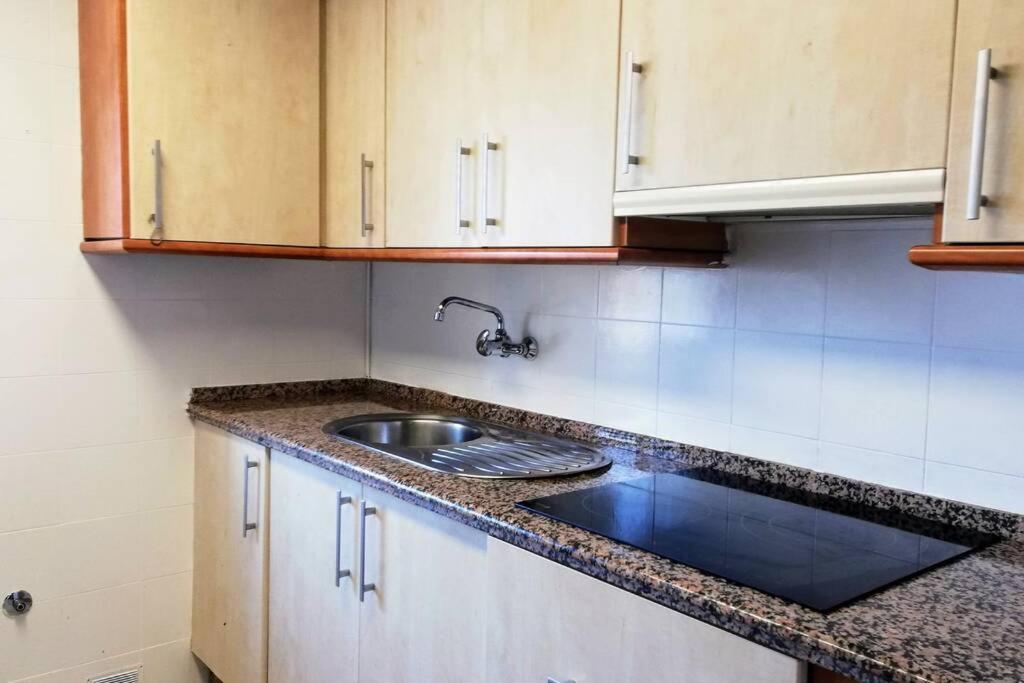 Zen Miraflores Севиля Екстериор снимка